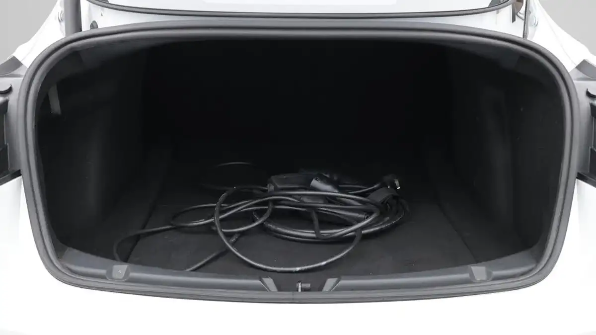 2021-tesla-model-3-e-long-range-awd-big-17
