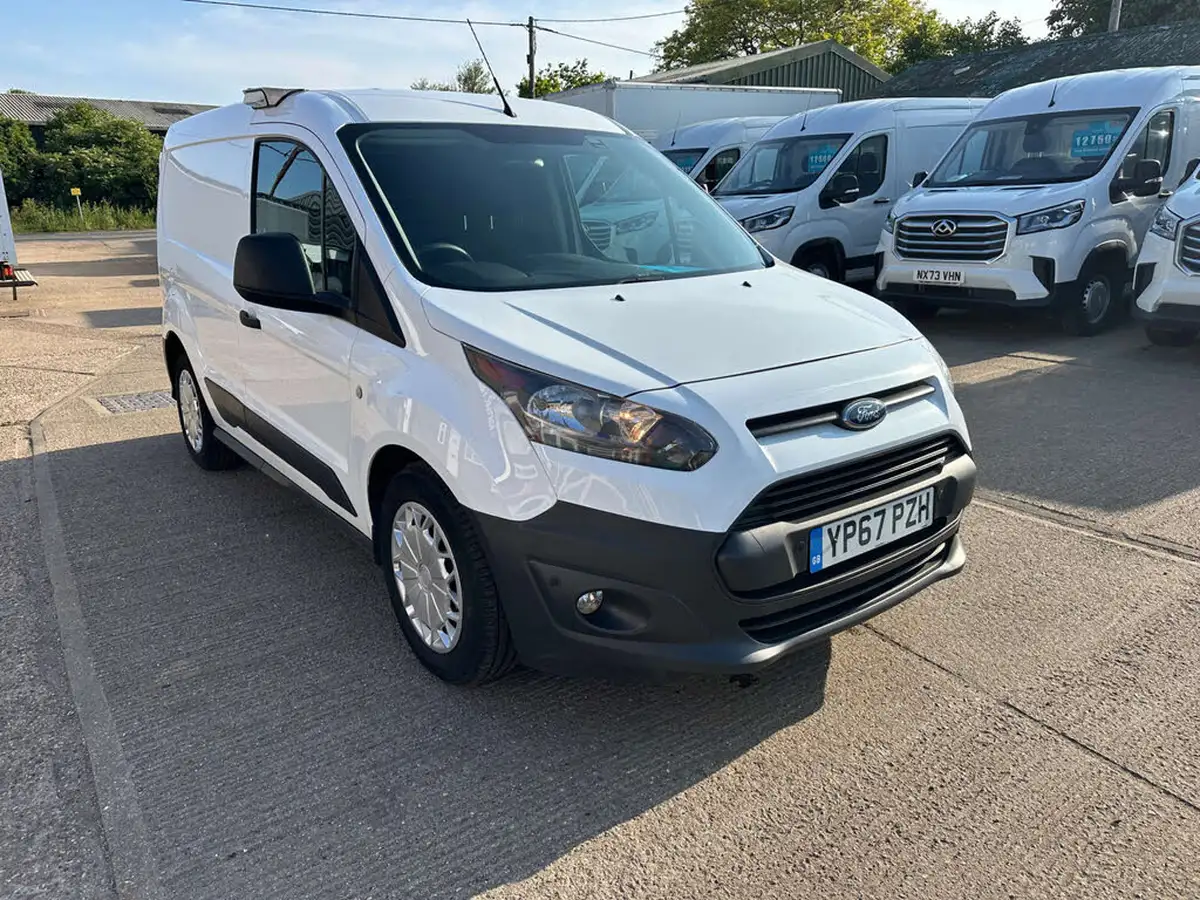2017-ford-transit-connect-15tdci-l1-220-100pseu6-panel-van-big-2