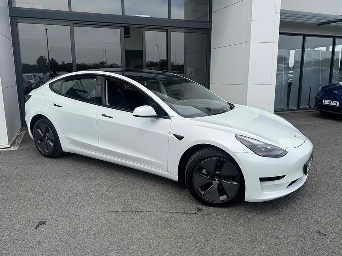 2021-tesla-model-3-e-standard-plus-big-8