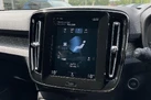 2022-volvo-xc40-15-t4-r-design-small-37