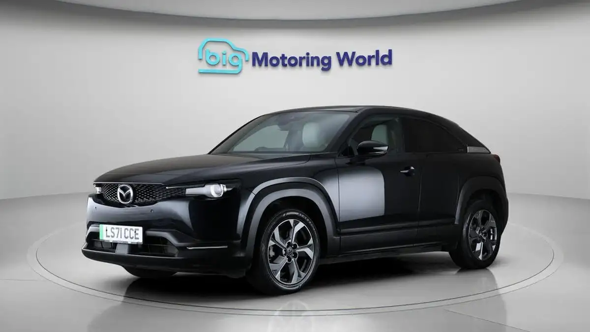 2021-mazda-mx-30-e-sport-lux-big-2