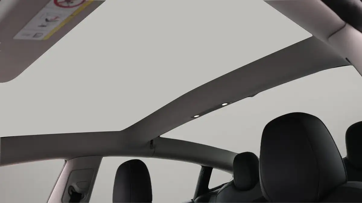 2021-tesla-model-3-e-long-range-awd-big-25