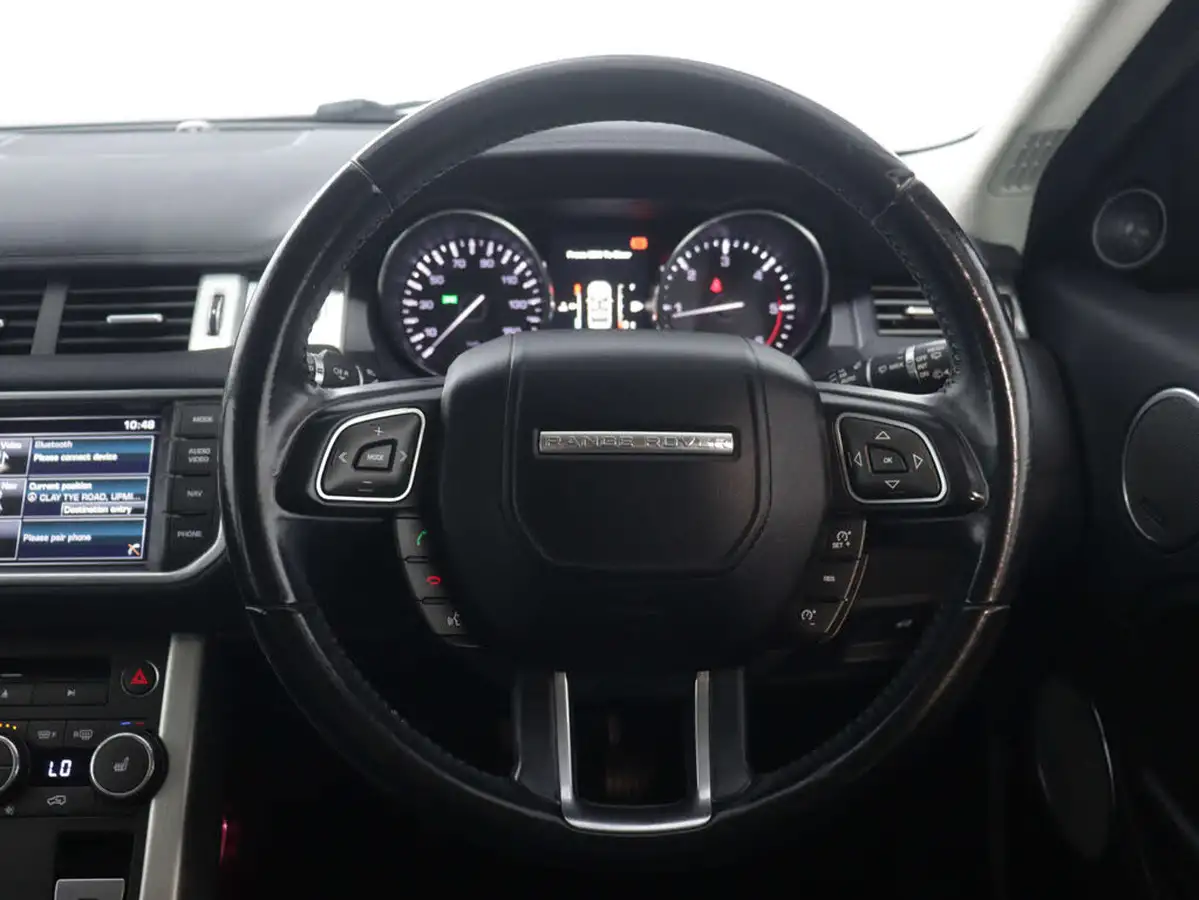2015-land-rover-range-rover-evoque-22ed4-pure-tech-hatchback-5d-big-16