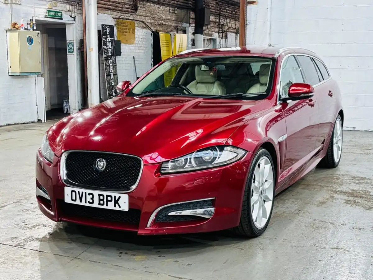 2013-jaguar-xf-30td-s-premium-luxury-ss-sportbrake-5d-auto-big-3
