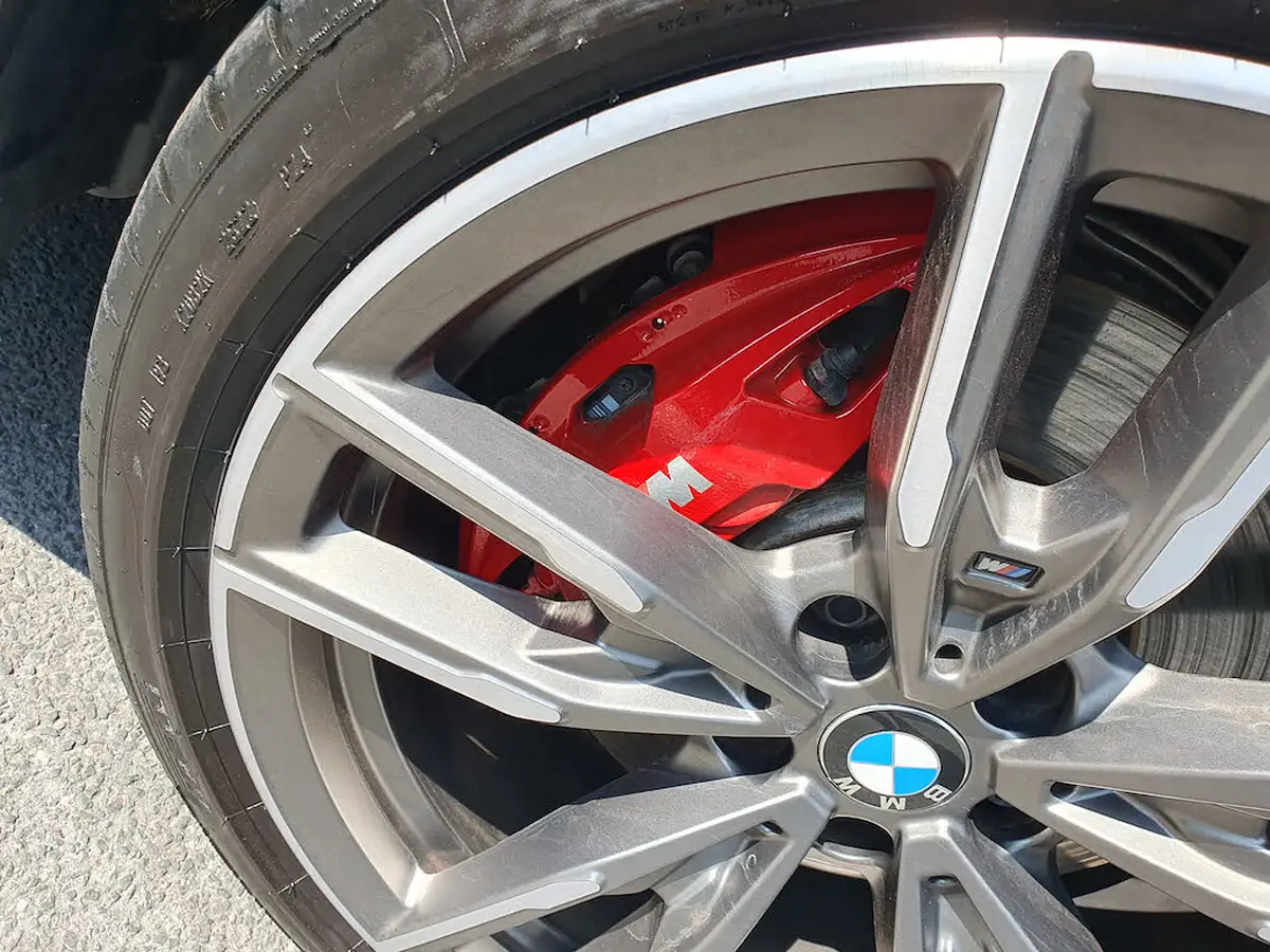 2023-bmw-2-series-30-m240i-big-15