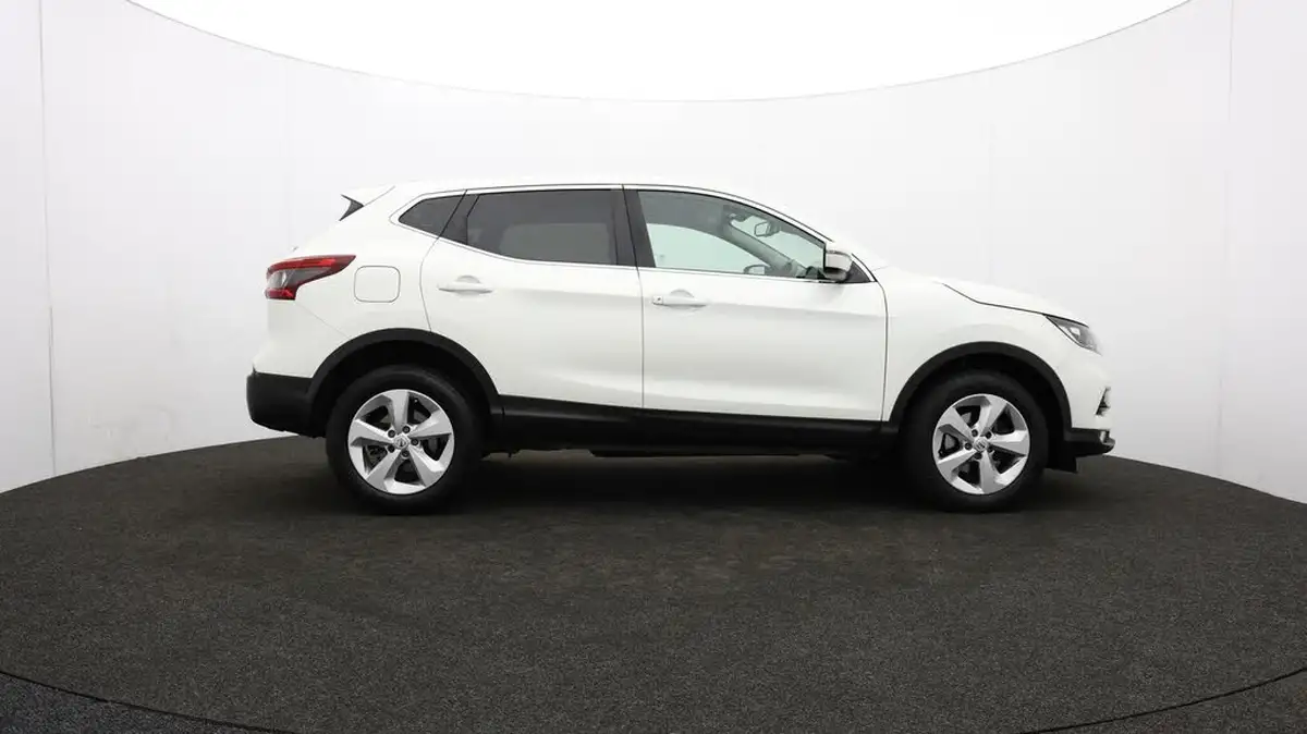 2019-nissan-qashqai-13-dig-t-acenta-premium-140ps-big-40