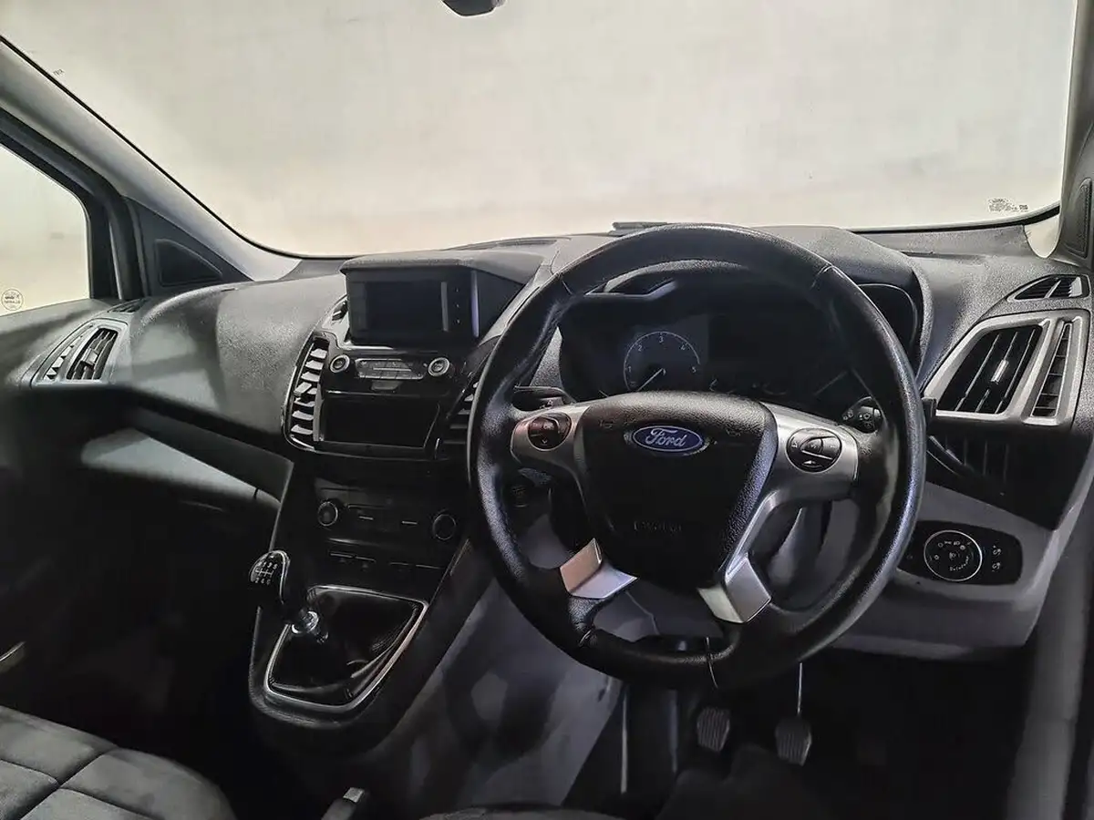 2019-ford-transit-connect-15-ecoblue-l2-240-limited-big-4
