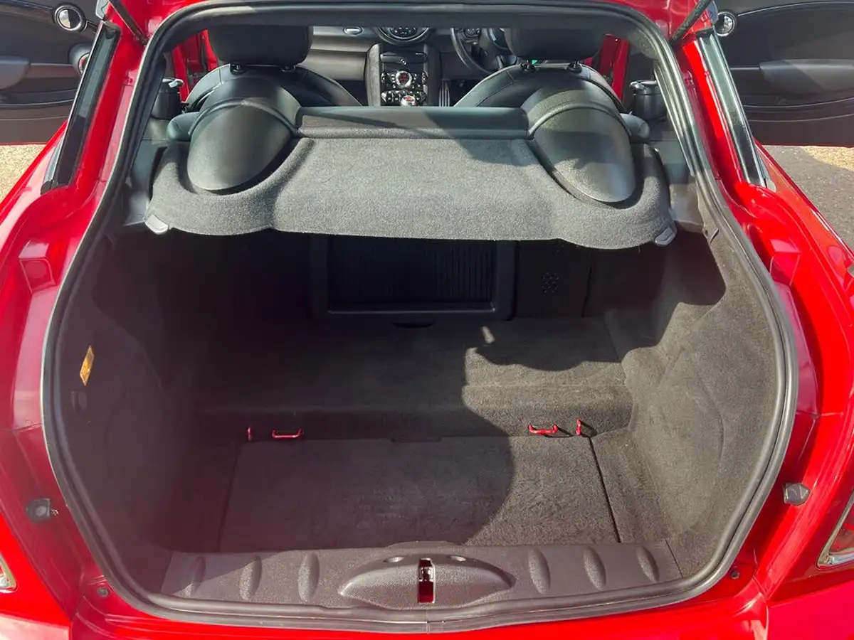 2012-mini-cooper-16-cooper-s-avenue-coupe-3d-big-48
