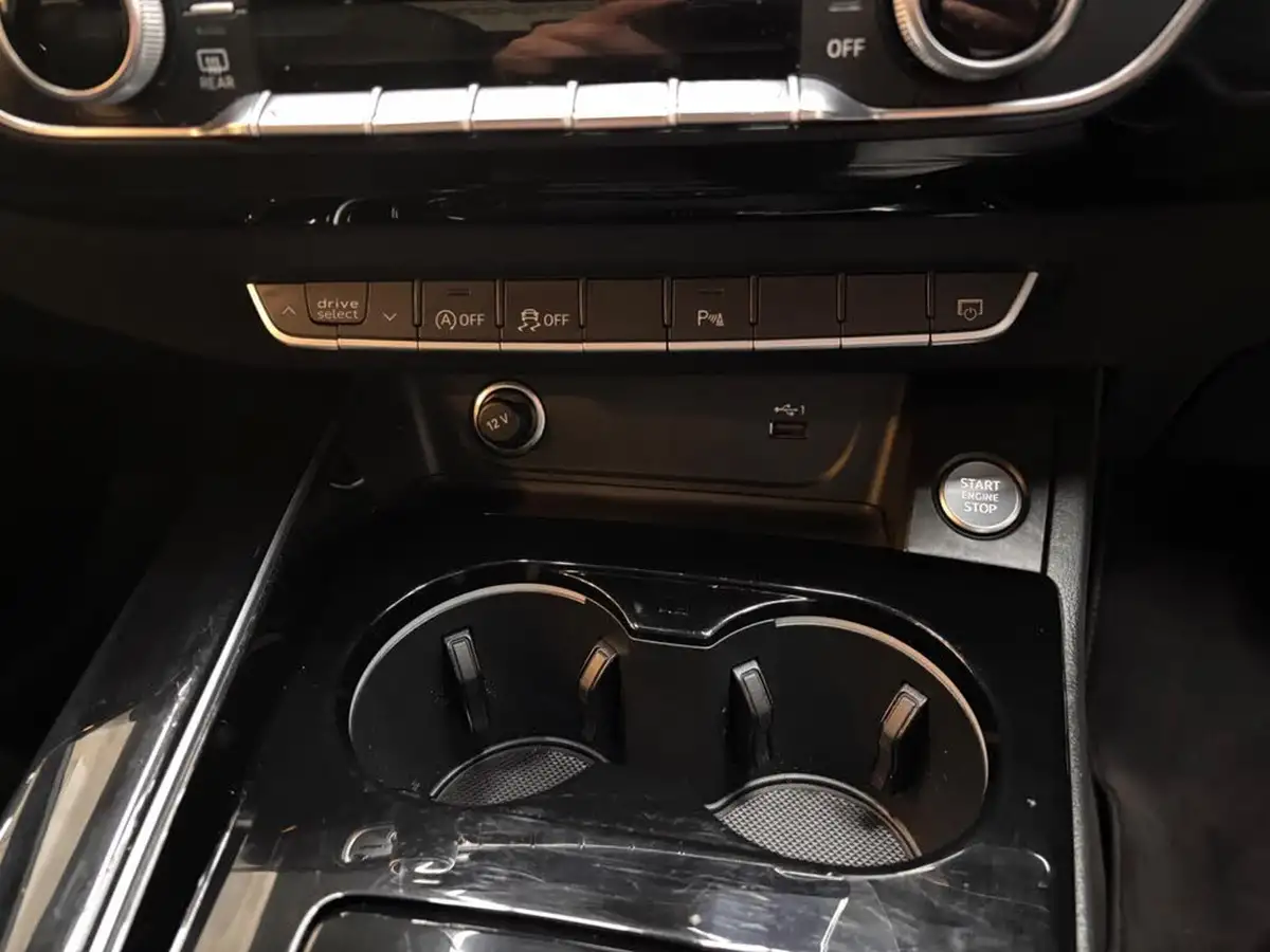 2021-audi-a4-20-35-tdi-black-edition-big-30