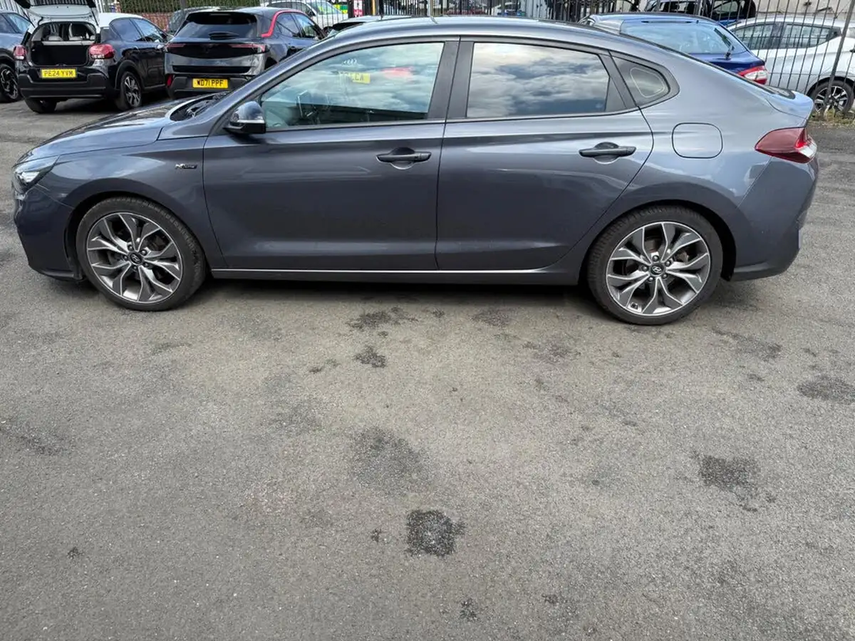 2019-hyundai-i30-14-t-gdi-n-line-nav-fastback-big-5
