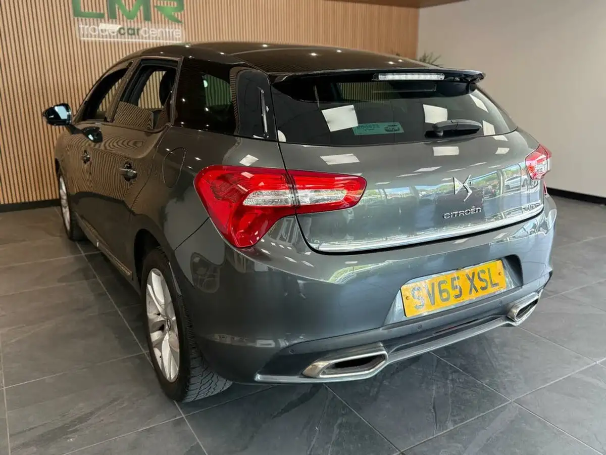 2015-citroen-ds5-16bluehdi-dstyle-big-5