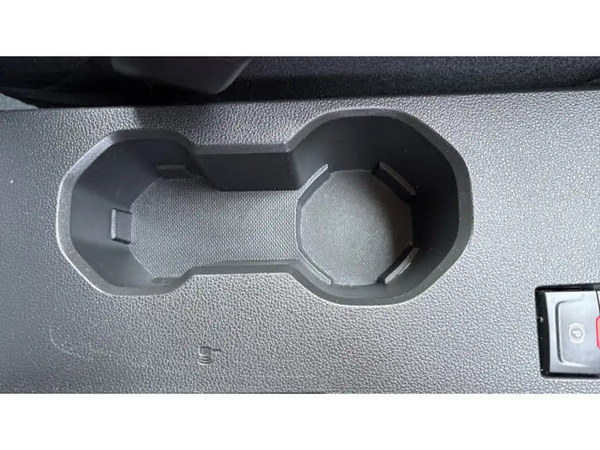 2024-dacia-sandero-stepway-10-tce-extreme-90bhp-big-30