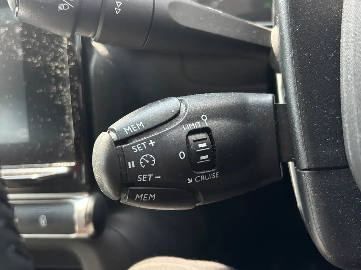 2019-citroen-c3-12-puretech-feel-nav-edition-82ps-ss-big-17
