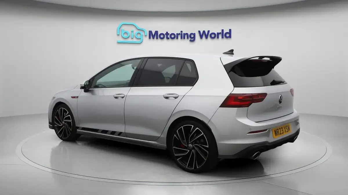 2023-volkswagen-golf-20-tsi-gti-clubsport-big-5
