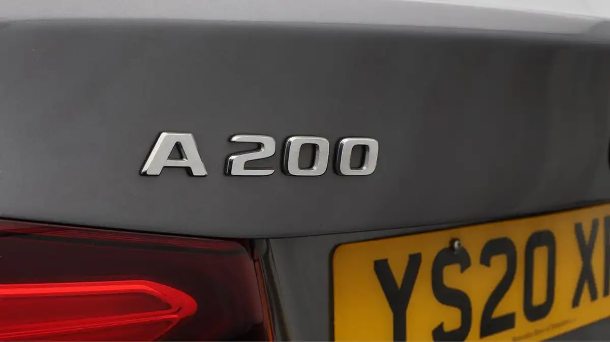 2020-mercedes-benz-a-class-13-a200-amg-line-saloon-4d-7g-dct-big-20