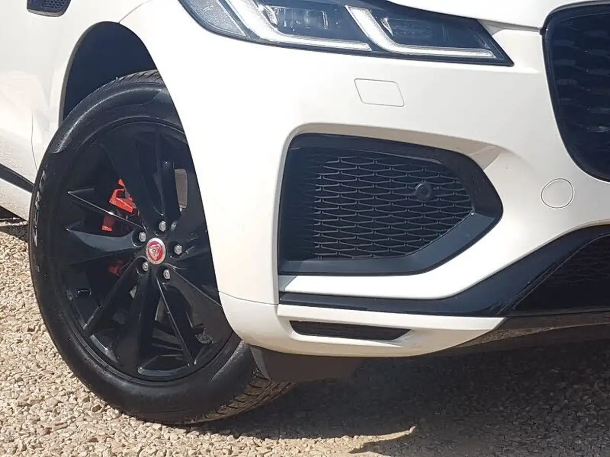 2022-jaguar-f-pace-20-d165-r-dynamic-s-big-8