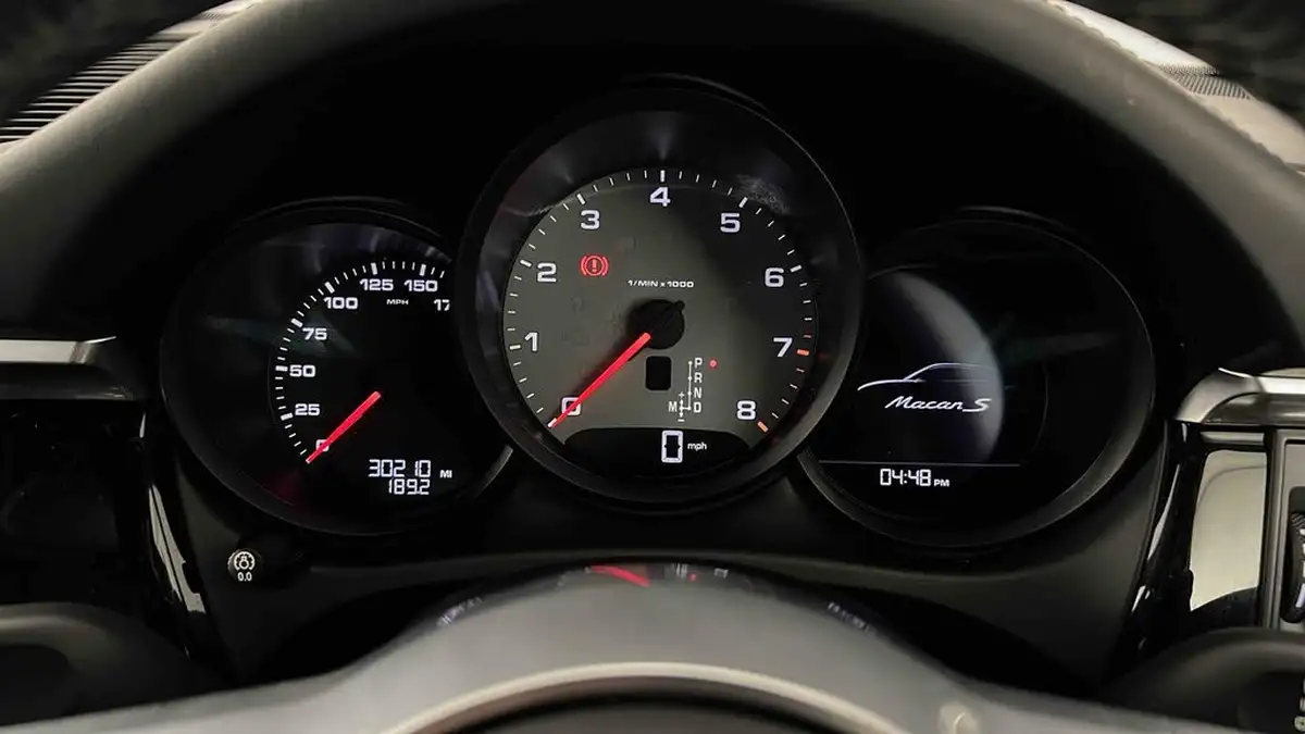 2020-porsche-macan-30-v6-s-big-15
