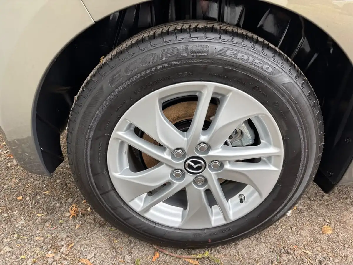 2023-mazda-mazda2-15-agile-big-5