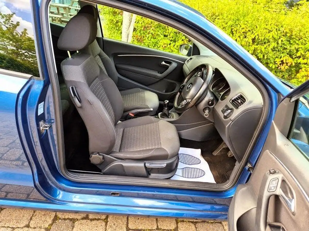 2016-volkswagen-polo-12-tsi-match-3d-big-11