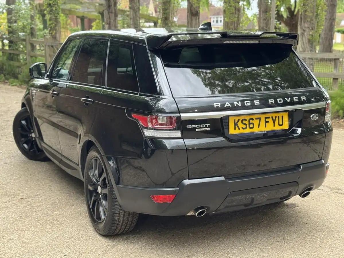 2018-land-rover-range-rover-sport-30-sd-v6-hse-sd-v6-big-22
