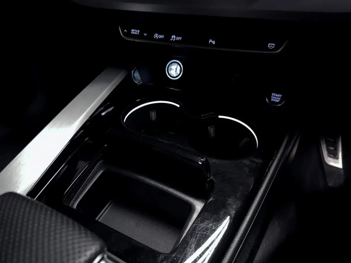 2020-audi-a4-avant-20-40-tfsi-s-line-190ps-big-28