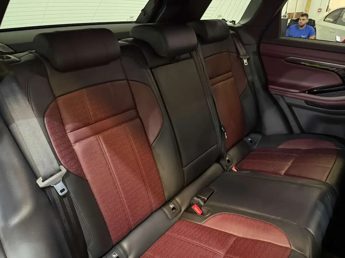 2020-land-rover-range-rover-evoque-20-d180-r-dynamic-hse-big-45