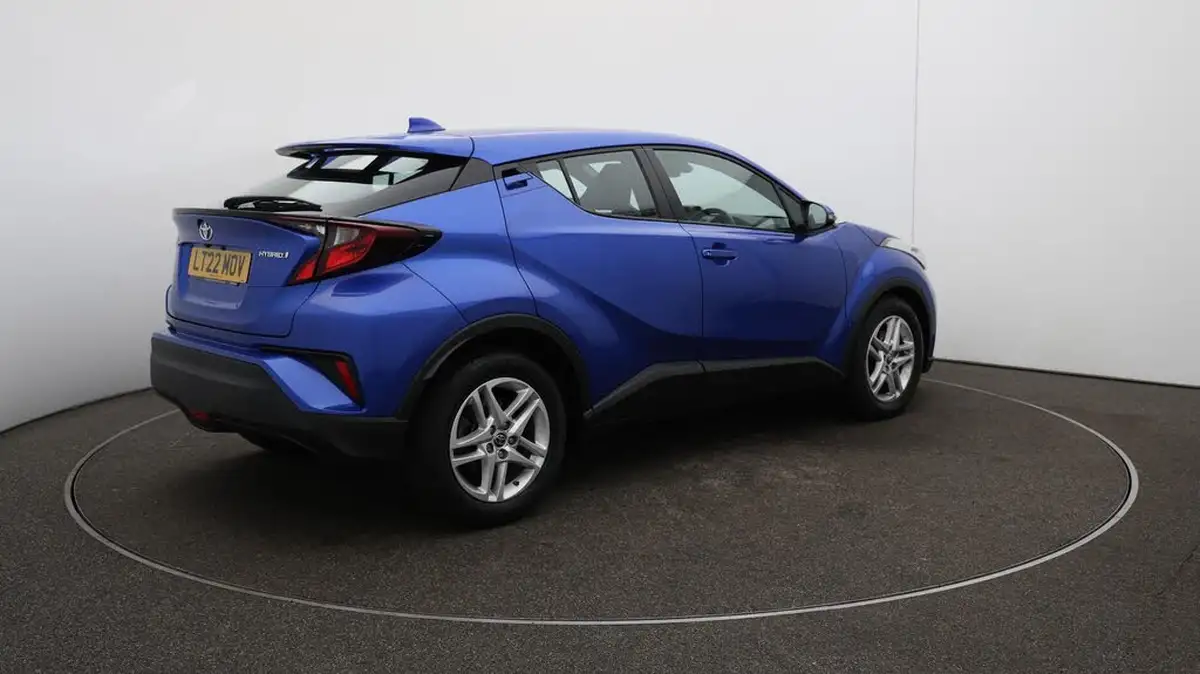 2022-toyota-c-hr-18-vvt-i-icon-big-52