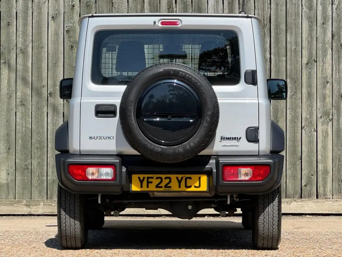 2022-suzuki-jimny-15-light-commercial-allgrip-big-20