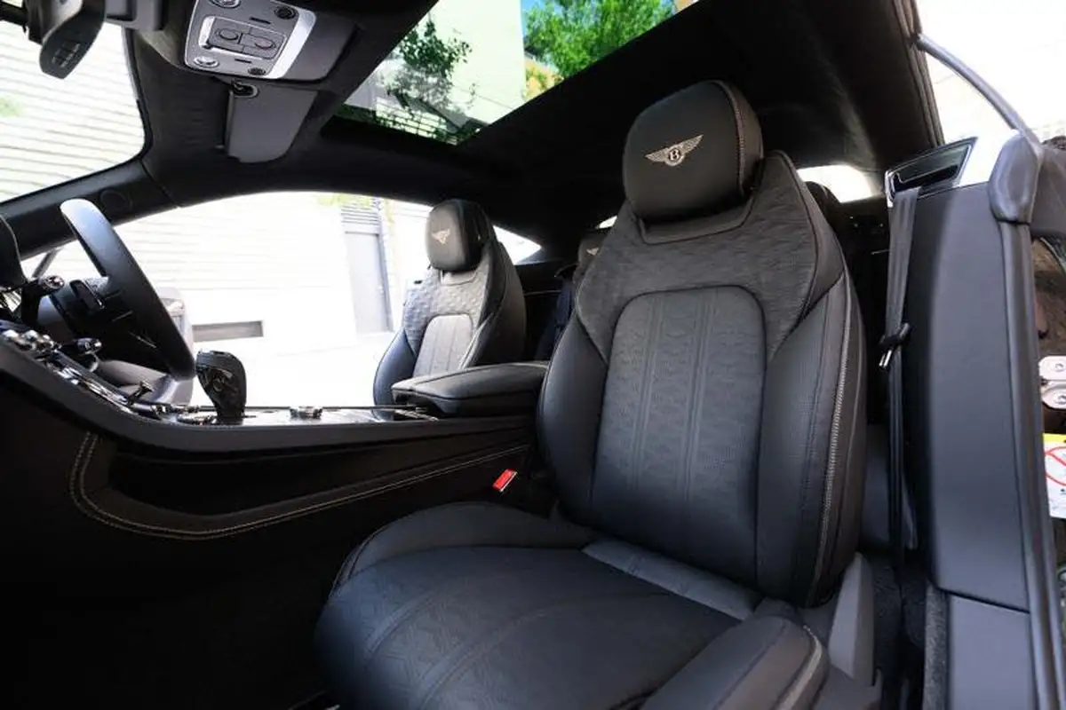 2024-bentley-continental-big-56