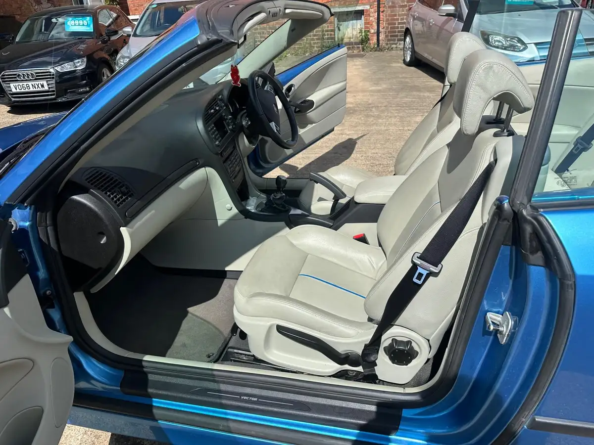 2006-saab-9-3-19td-vector-150bhp-convertible-2d-big-13