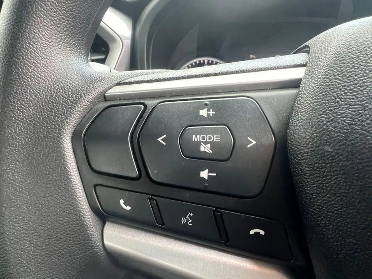 2024-isuzu-d-max-19td-dl20-double-auto-big-14