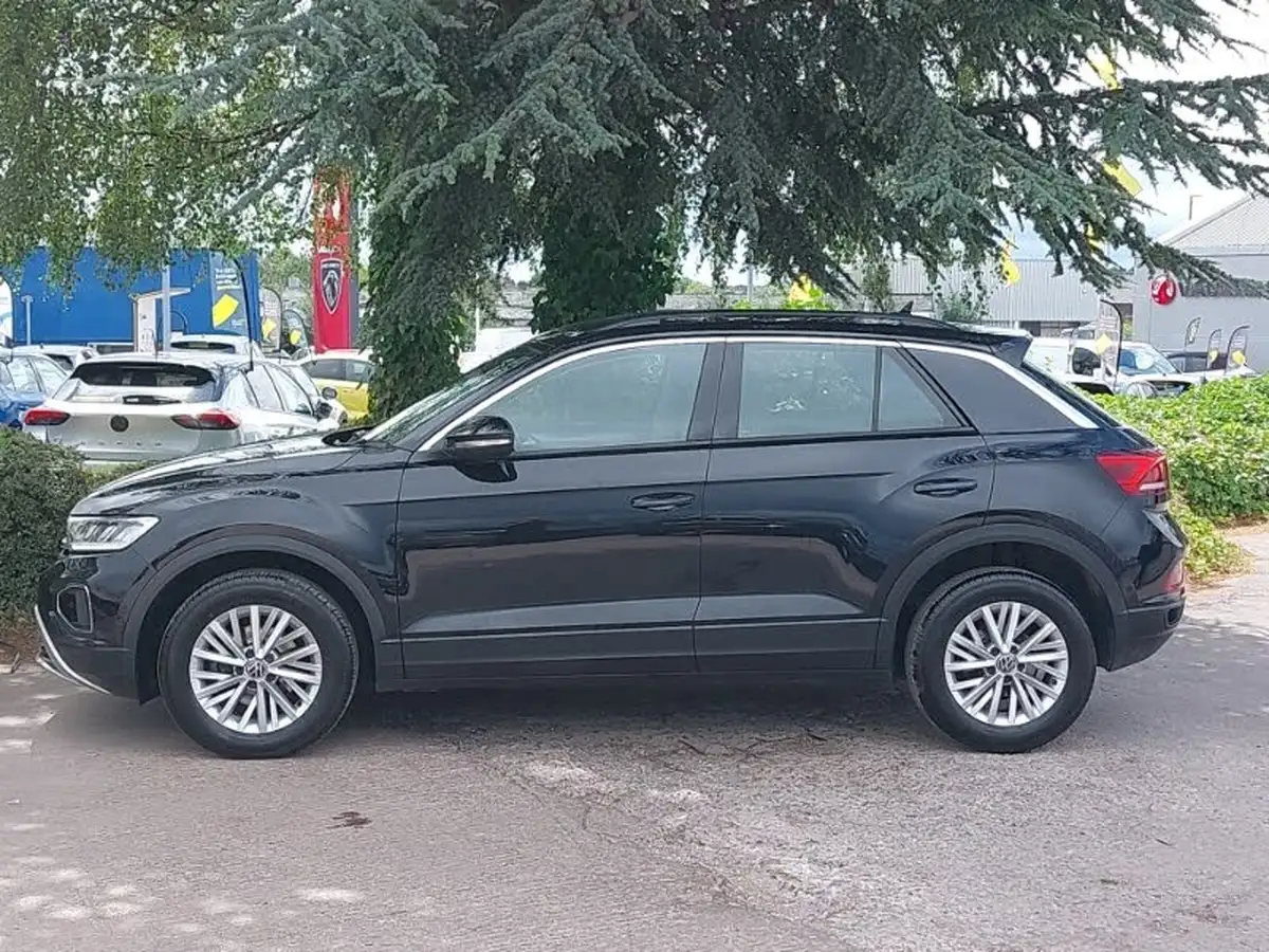 2024-volkswagen-t-roc-10-tsi-life-110ps-big-3