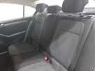 2015-volkswagen-passat-16tdi-bmtss-saloon-4d-small-5
