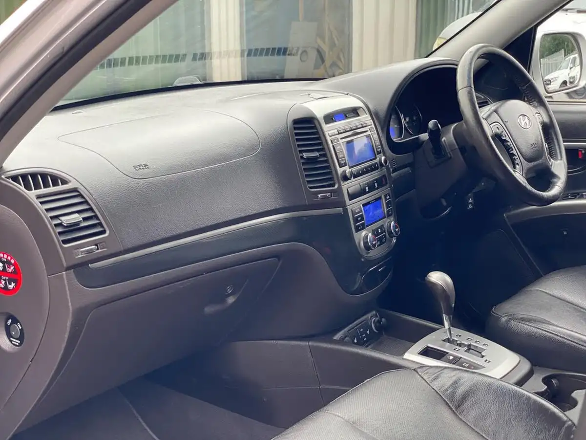 2012-hyundai-santa-fe-22td-premium-7st-auto-big-11