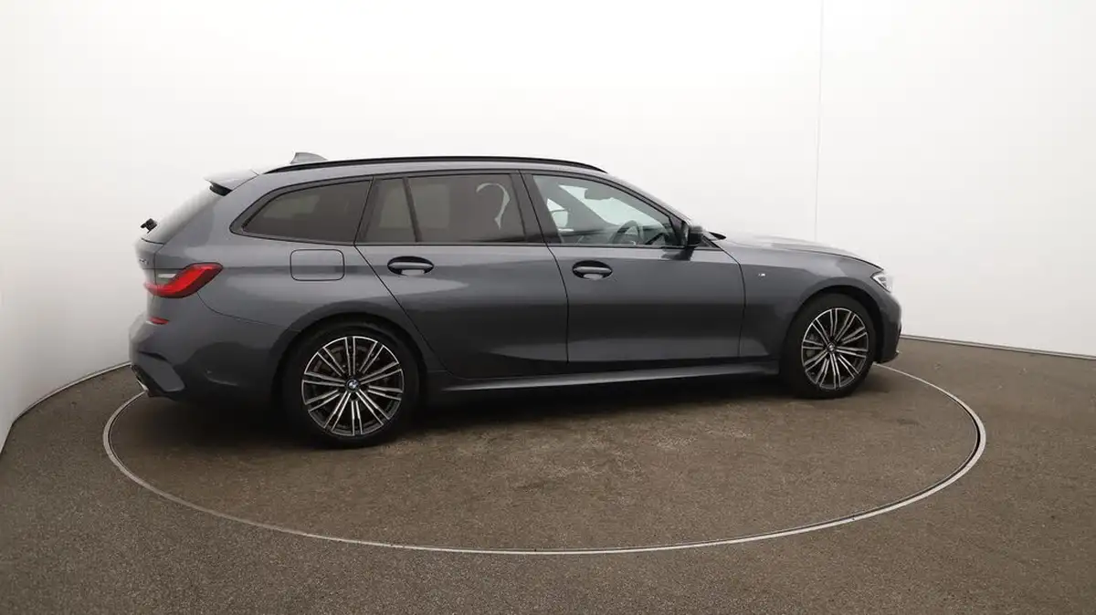 2021-bmw-3-series-20-330e-m-sport-touring-5d-big-52