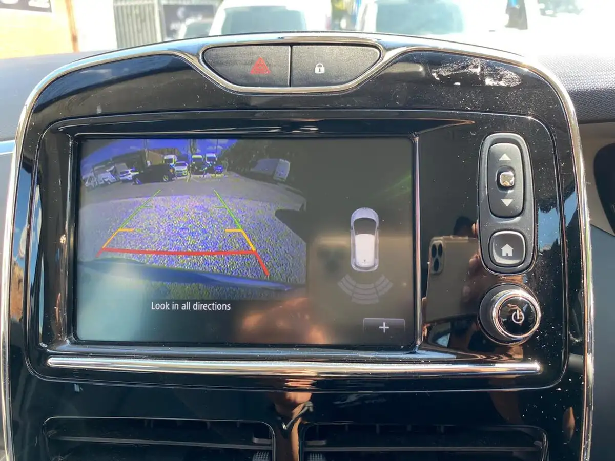 2018-renault-zoe-e-dynamique-nav-rapid-charge-big-10
