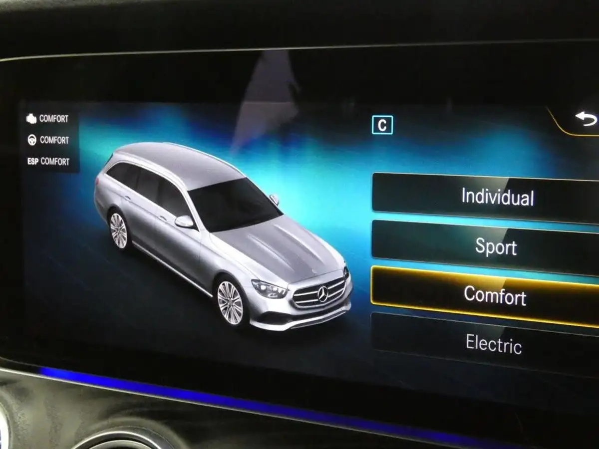 2021-mercedes-benz-e-class-20d-e300de-amg-line-eq-power-estate-5d-big-42