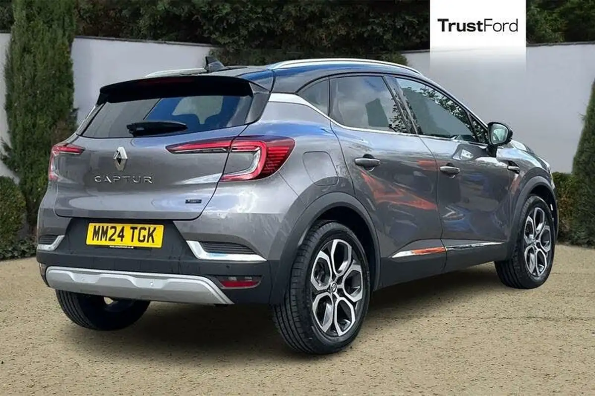 2024-renault-captur-16-techno-145ps-full-big-3