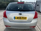 2009-kia-ceed-14-1-small-4