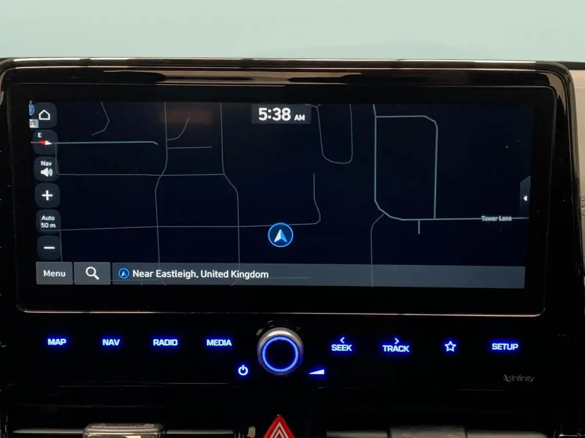 2021-hyundai-ioniq-e-premium-electric-100kw-big-6
