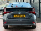 2019-toyota-prius-small-22
