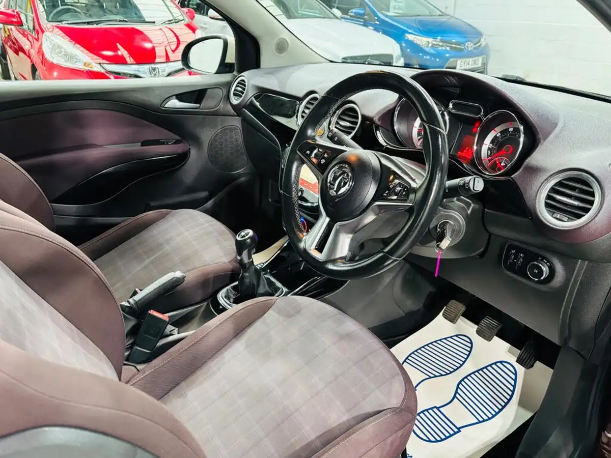 2014-vauxhall-adam-14-glam-style-pk-87ps-big-9