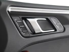 2021-porsche-macan-30-s-small-16