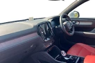 2021-volvo-xc40-15-t4-inscription-208bhp-small-1