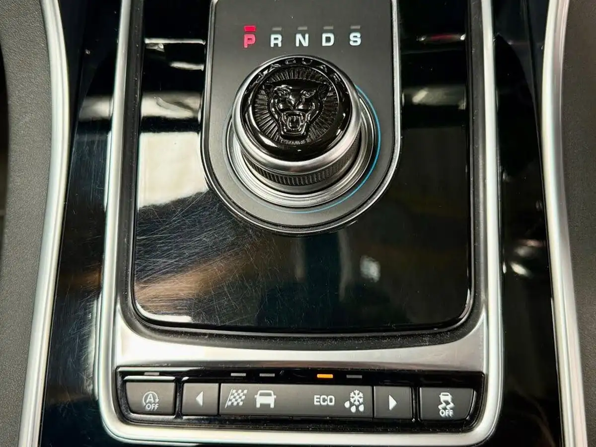 2018-jaguar-xf-20td-r-sport-180ps-sportbrake-5d-1999cc-auto-big-19