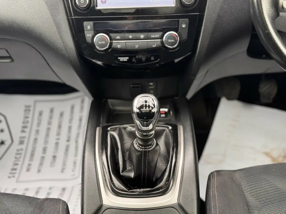2015-nissan-x-trail-16dci-n-tec-4x4-ss-big-18