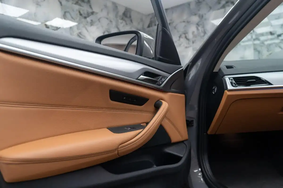 2020-bmw-5-series-20-530e-se-292bhp-saloon-4d-auto-big-37