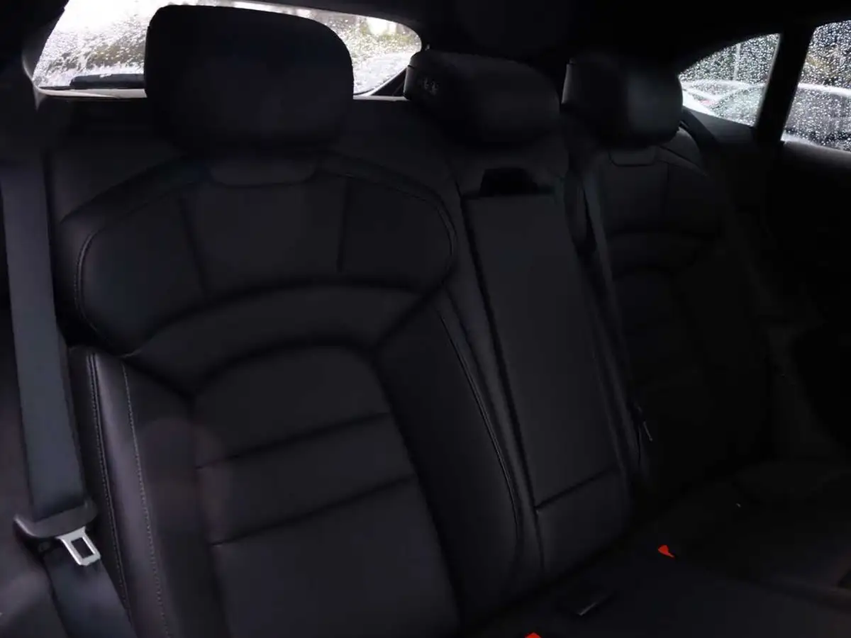2023-porsche-taycan-e-sport-turismo-476ps-performance-battery-plus-big-25