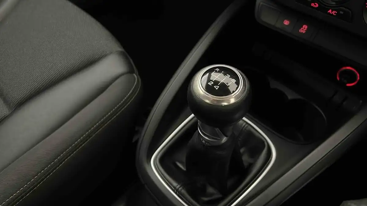 2016-audi-a1-10-tfsi-sport-hatchback-3d-big-21
