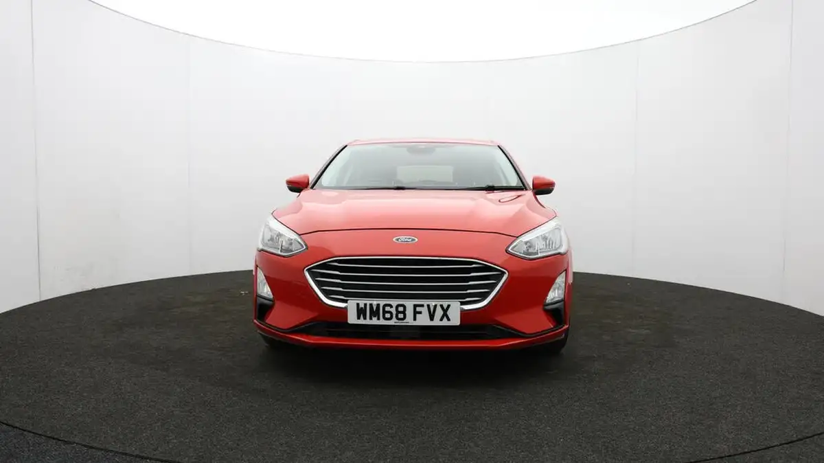 2018-ford-focus-10t-zetec-125ps-hatchback-big-55